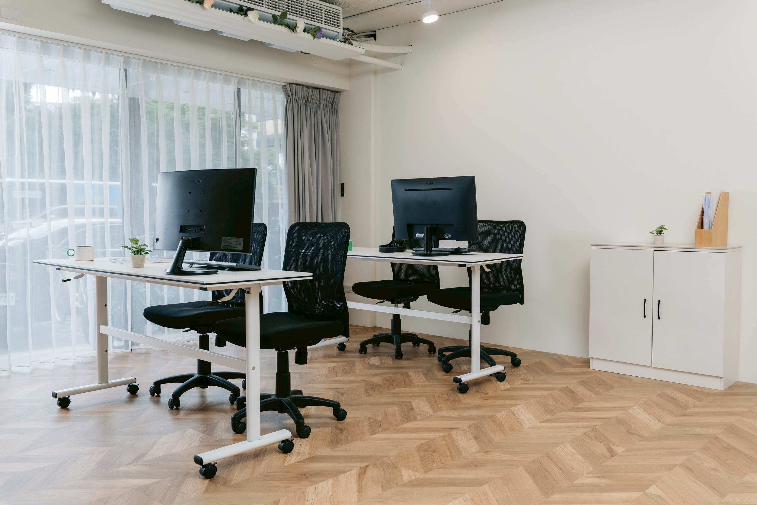 Studio B - 現代辦公室風格 照片 1